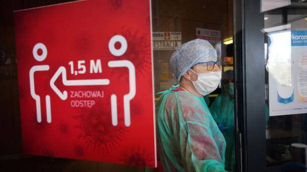 В Польше - рекордное количество случаев коронавируса за сутки