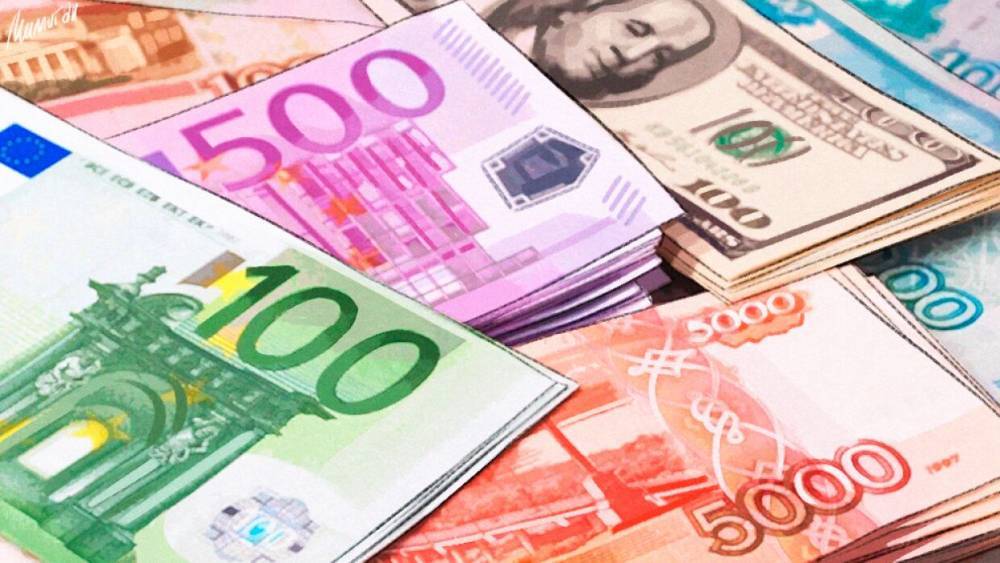 Аналитик объяснил, почему не следует менять рубли на доллары