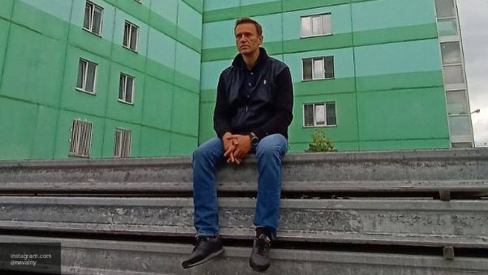 Минздрав РФ: Навальный оказался в коме из-за жесткой диеты