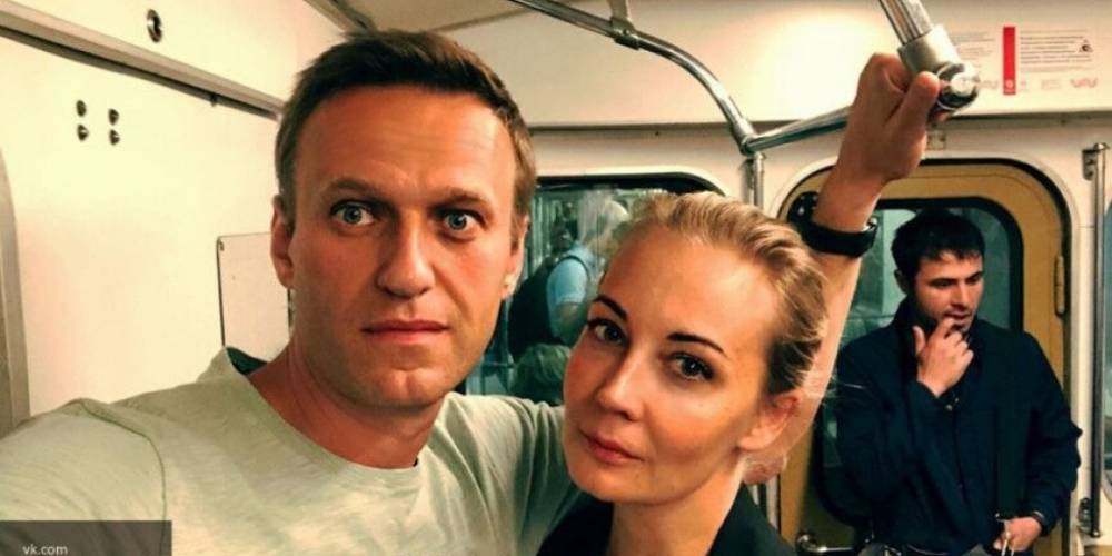 Карасев: Навальный выставил себя «жертвой отравления», чтобы сбежать в ЕС
