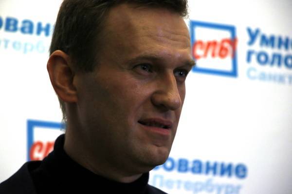 Врачи клиники в Берлине 24 августа сделают заявление по Навальному