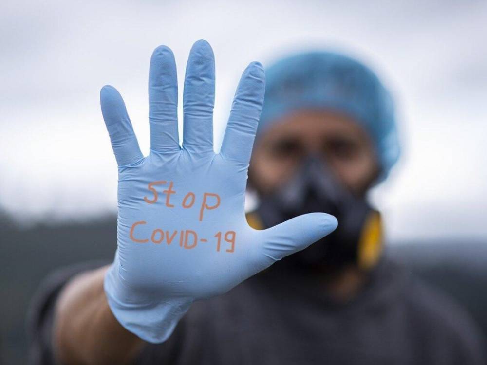 В Украине за сутки выявили 1 987 новых случаев заражения коронавирусом