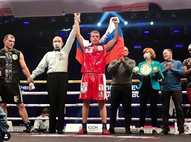 Боксер из Краснодарского края Сергей Кожухарь завоевал чемпионский пояс WBC World среди молодежи