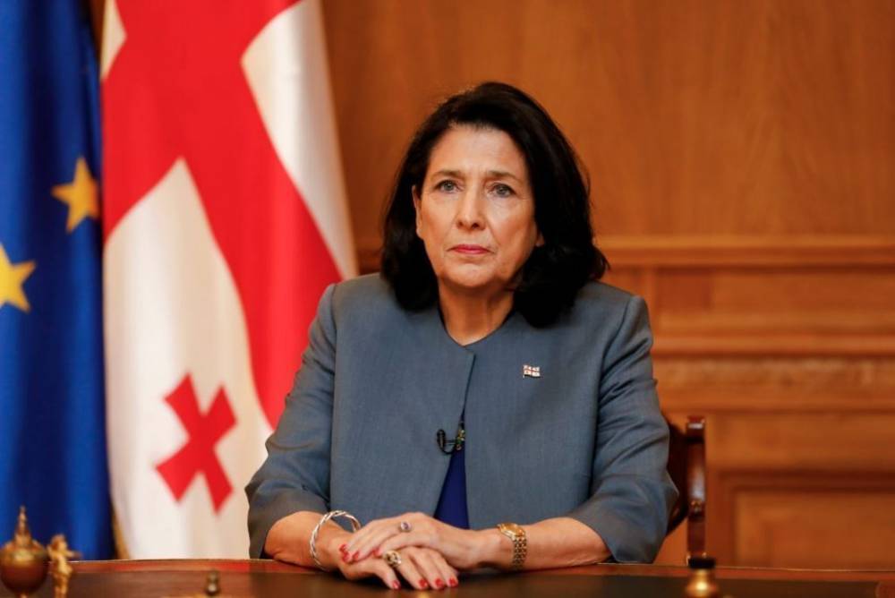 Президент Грузии выразила соболезнования семьям погибших в ДТП близ Шатили