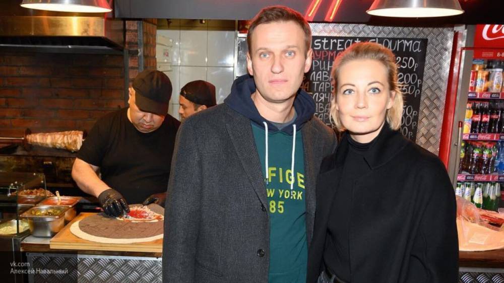 Жена Навального не поблагодарила омских врачей за спасение мужа