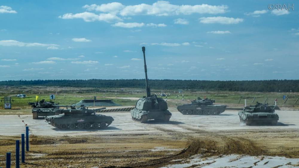 Вальс, рисование и Т-34: чем запомнилось открытие форума «Армия-2020»