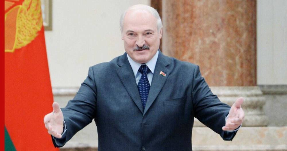 Лукашенко назвал ветеранов «опорой государственности» Белоруссии