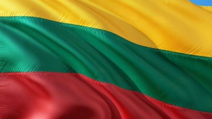 Президент Литвы утверждает, что никакой концентрации сил НАТО у границ Белоруссии нет