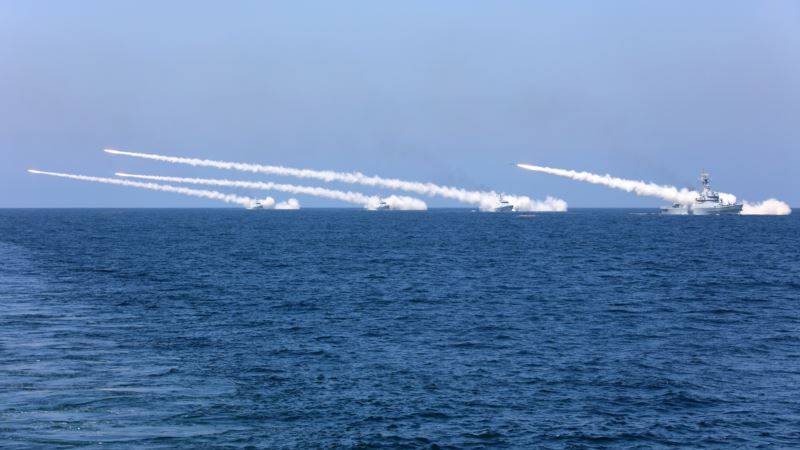 Китай запустил ракеты в спорную акваторию Южно-Китайского моря