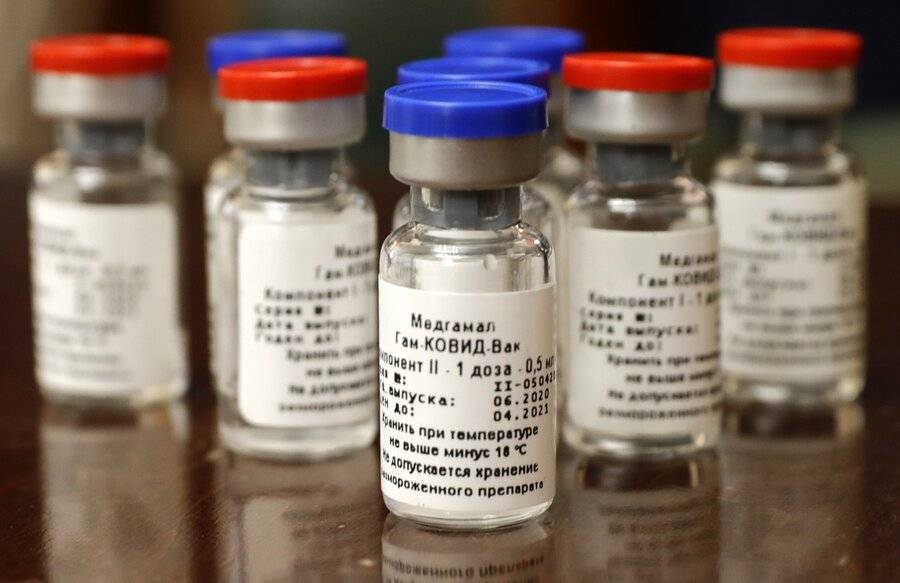 Российская вакцина от коронавируса безвредна – Путин