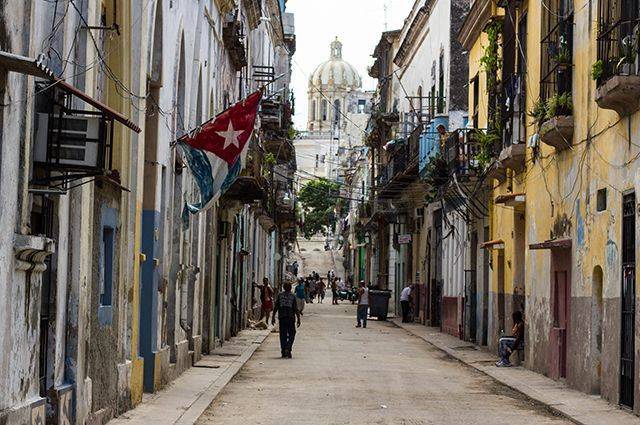 В Гаване с сентября вводят комендантский час из-за пандемии коронавируса