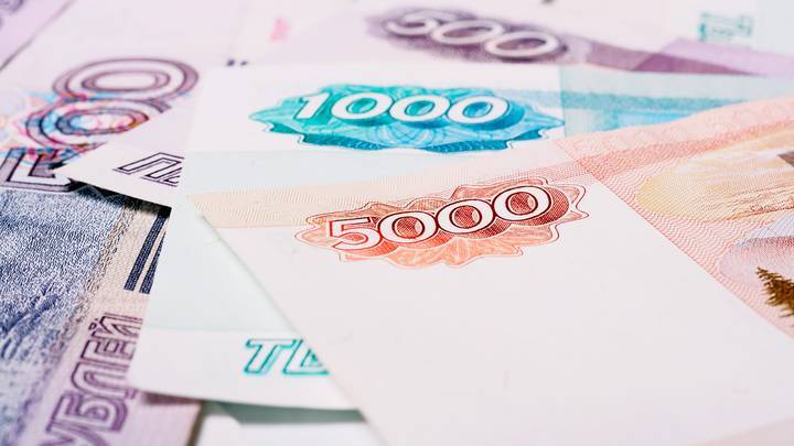 Медианная зарплата достигла 35 тысяч рублей