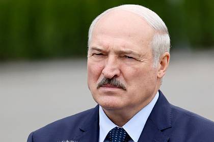 Лукашенко порассуждал о возвращении к Конституции 1994 года