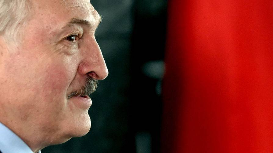Лукашенко отправил в отставку посла, который выступил за пересчет голосов