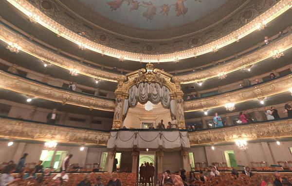 Театры Петербурга готовятся к открытию в сентябре
