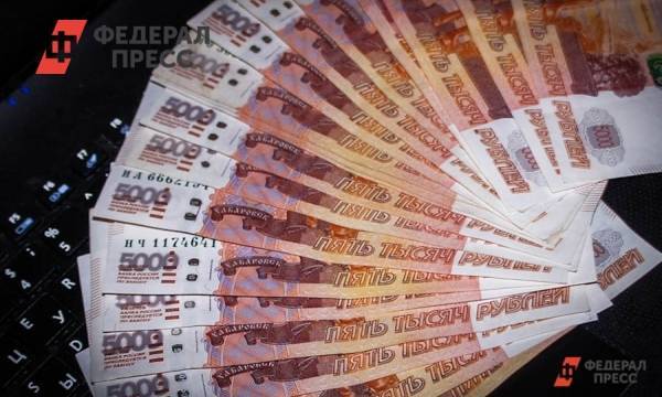 В РФ запустили сервис для перевода зарплат на карты любого банка