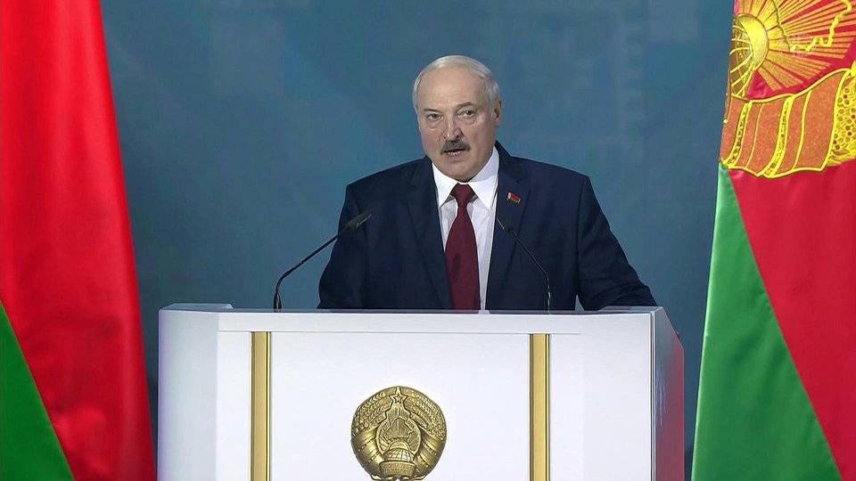 Президент Белоруссии Александр Лукашенко выступил с посланием к народу и парламенту