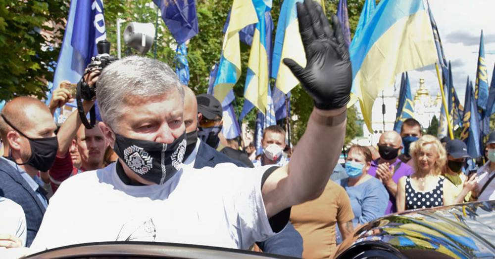 На Украине партия "Голос" объявила своим врагом Петра Порошенко