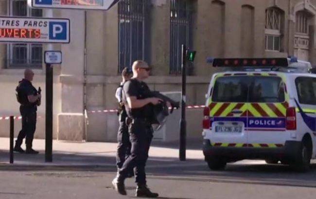 Во Франции задержали нападавшего, который захватил заложников