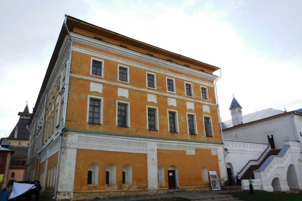 В музее-заповеднике «Ростовский кремль» закрывается на реставрацию Самуилов корпус