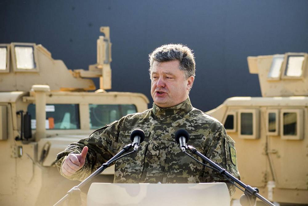 Соратник Порошенко рассказал, зачем 6 лет назад армию загнали в очевидную ловушку на Донбассе