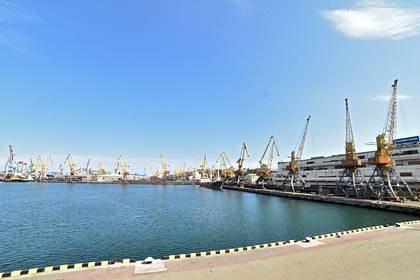 В украинском порту нашли тысячи тонн аммиачной селитры