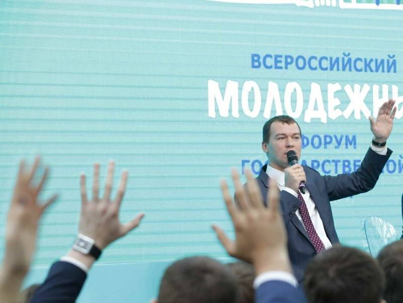 Дегтярев утверждает, что не давал добро на использование бизнес-класса чиновниками