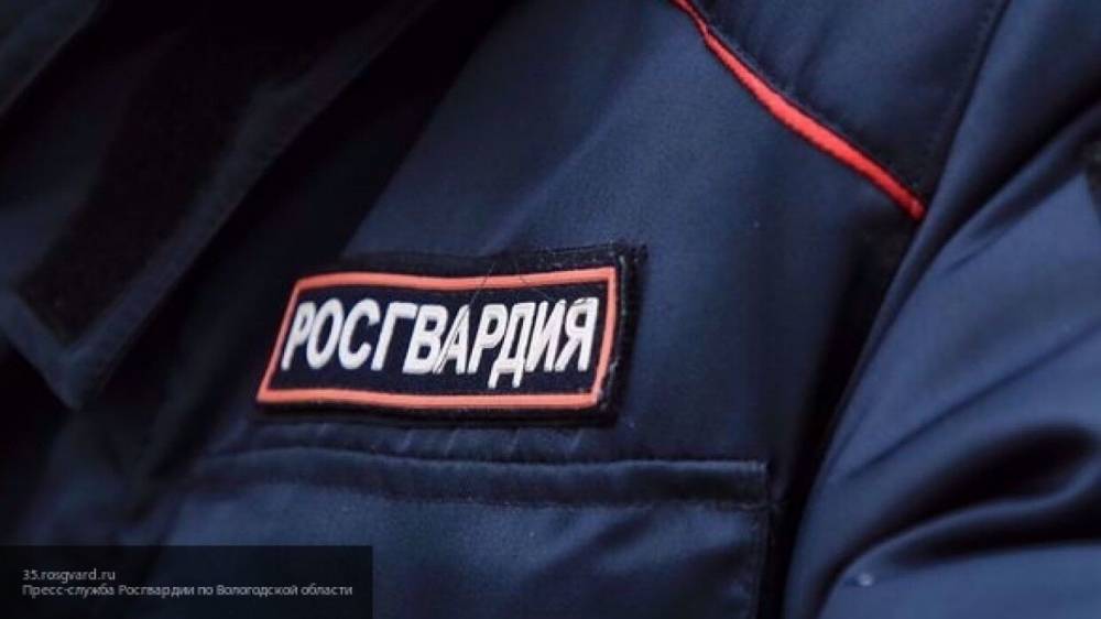 Сотрудники Росгвардии помогли жителю Калининграда найти потерянный кошелек