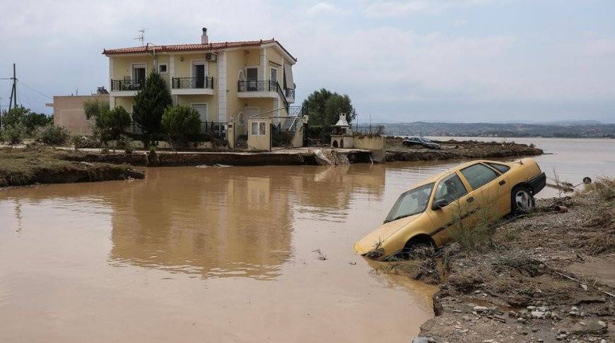 Наводнения в Греции: пять человек погибли, десятки эвакуированы