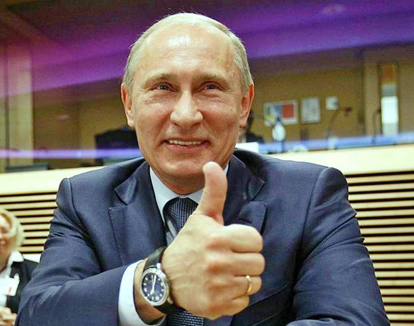 Путин увеличил в 1,03 раза зарплаты главы СК и Генпрокурора