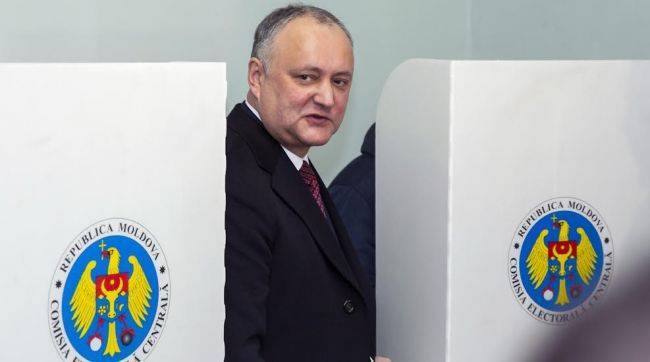 Додон призвал оппозицию к корректности в обмен на прозрачность выборов
