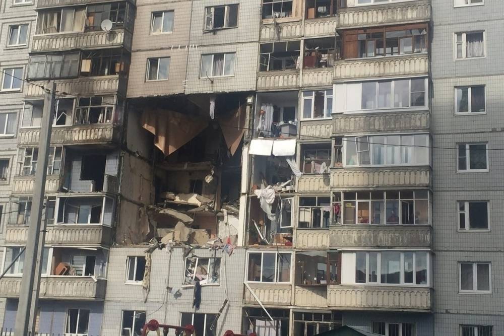Жителей взорвавшегося дома на улице Батова в Ярославле снова выселяют отель