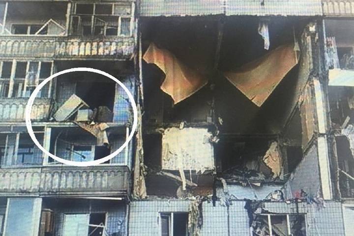 Жители взорванного дома в Ярославле сообщают, что из квартир пропадают вещи