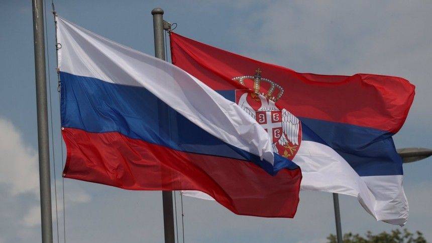 Кремль отреагировал на решение Сербии отказаться от совместных учений с Россией