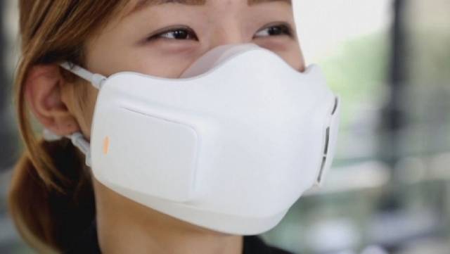 В Южной Корее изобрели электронную маску против COVID-19 (ВИДЕО)