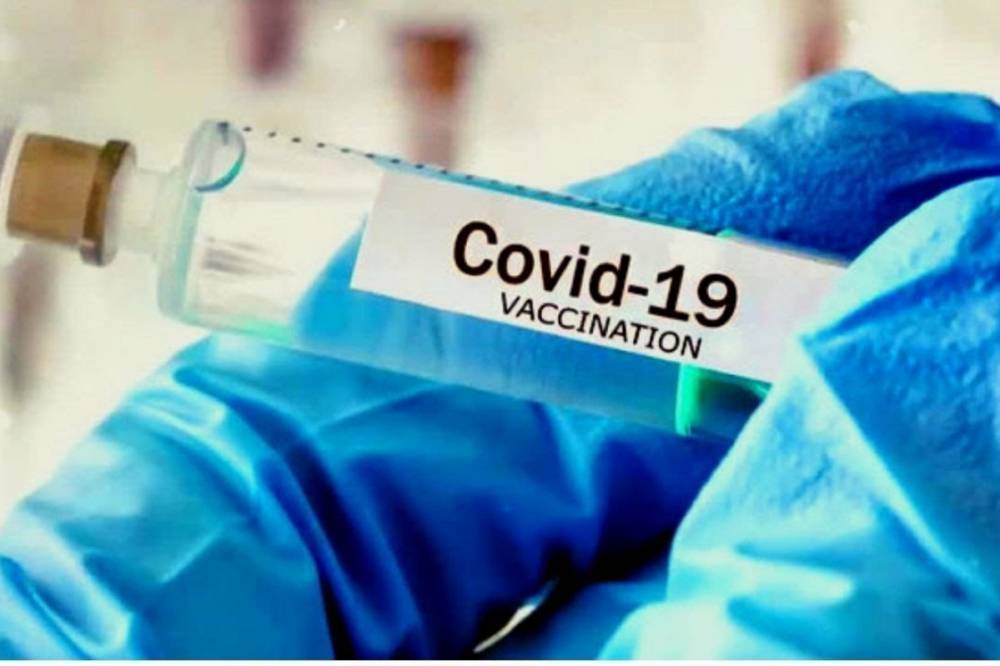 В Минздраве назвали категории людей, которые первыми получат вакцину от COVID-19