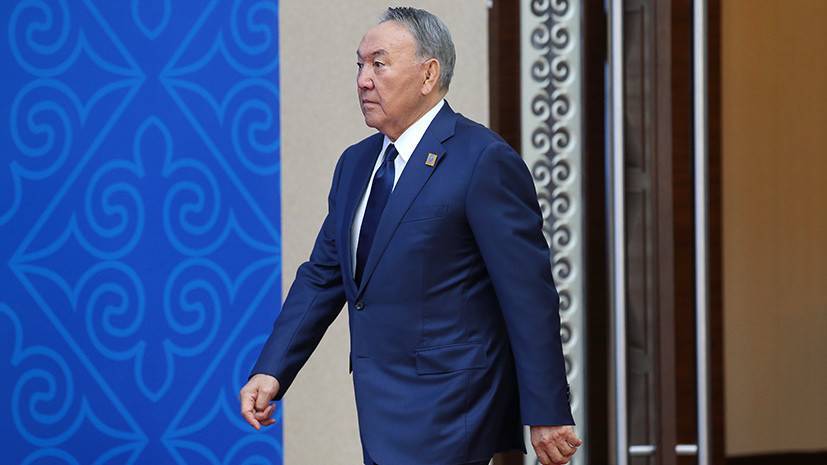 Назарбаев встретился с главой МИД Китая