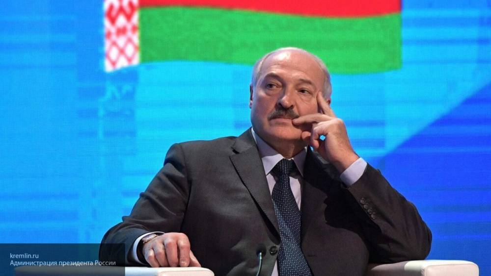Лукашенко запросил у МО Белоруссии стратегию действий на западной границе