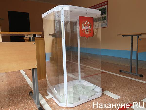 Общая явка на выборах в Свердловской области в полдень превысила 10%