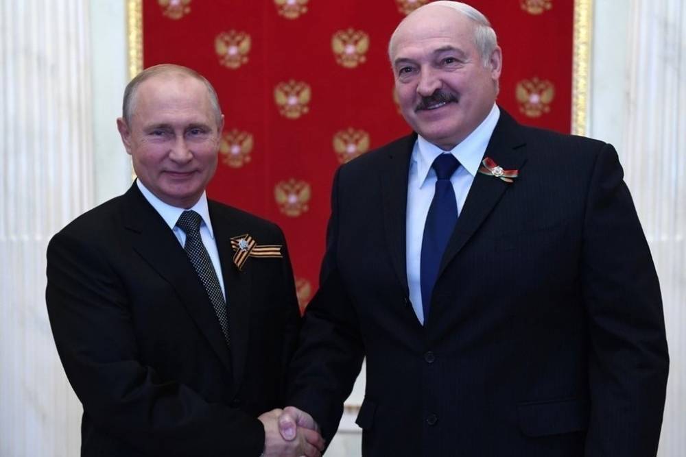 Лукашенко прибыл в Сочи для встречи с Путиным