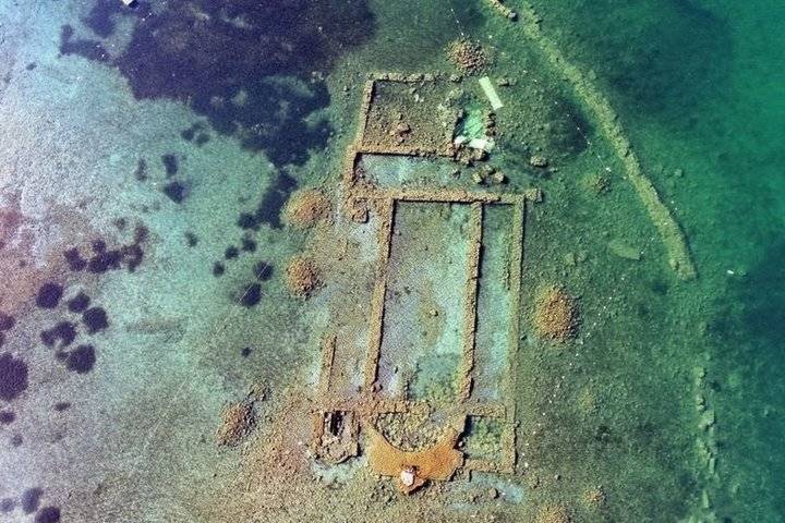 В турецком озере показалась базилика, которую никто не видел 9 тыс. лет
