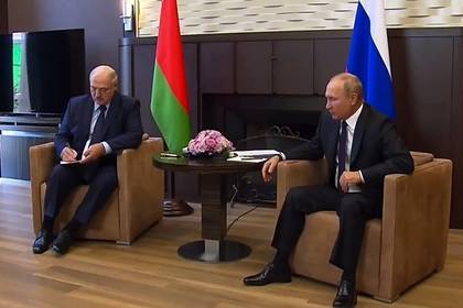 Кадры со встречи Путина и Лукашенко растащили на мемы