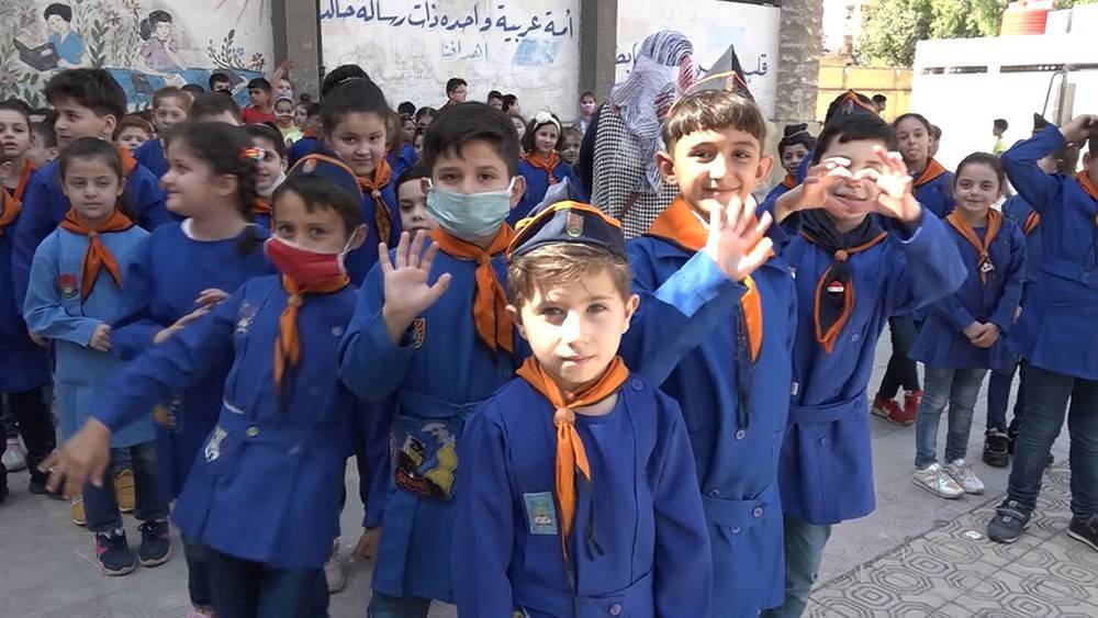 Российские военные помогли детям из малоимущих семей в Сирии собраться в школу