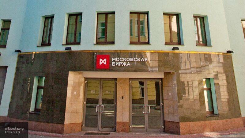 "Совкомфлот" планирует публично разместить акции на Московской бирже