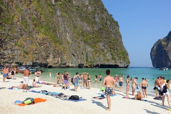 Таиланд решил ввести «супервизу» для туристов