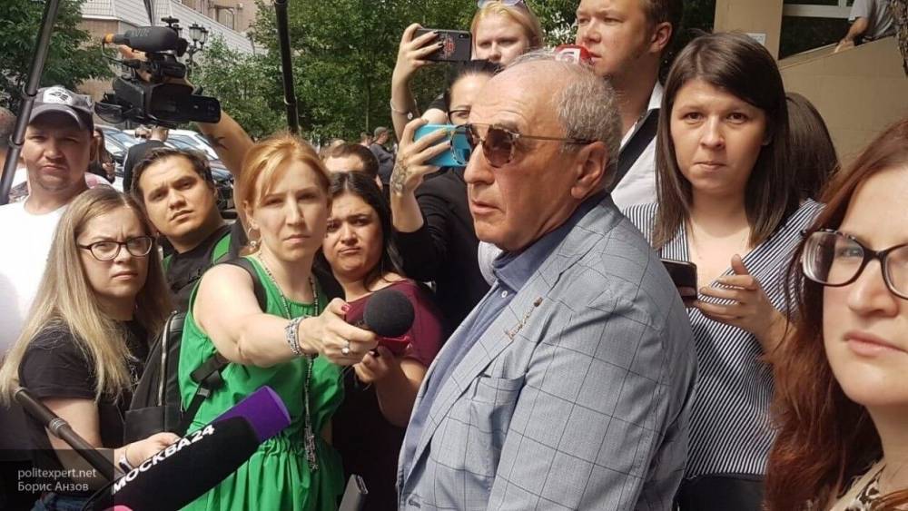 Добровинский об адвокате Ефремова: "Мне будет не хватать господина Пашаева"