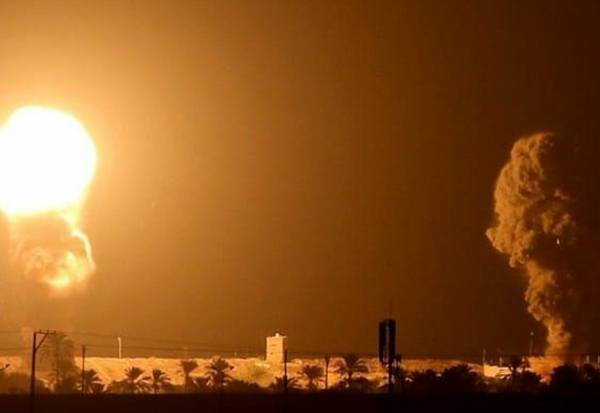 По Израилю выпущен залп ракет, ЦАХАЛ контратаковал