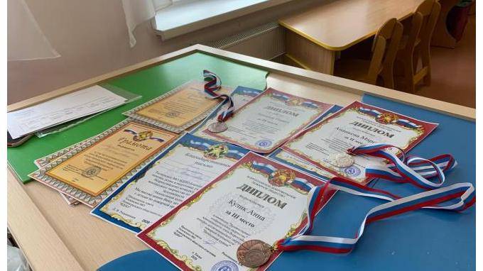 В детском саду Тосно наградили победителей Всероссийского конкурса по пожарной безопаcности