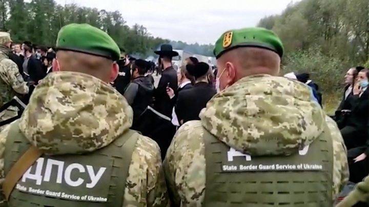 Кризис с хасидами: офис Зеленского просит Минск не подогревать слухи об открытой границе