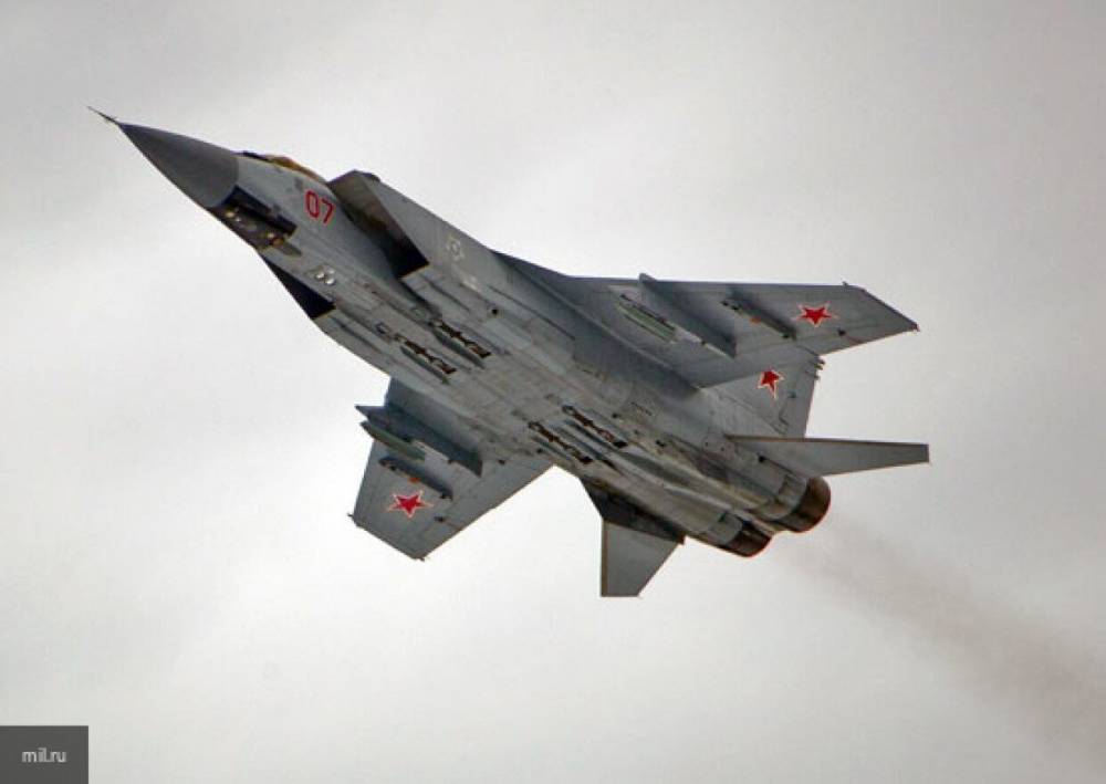 Российский МиГ-31 перехватил два бомбардировщика США над Беринговым морем